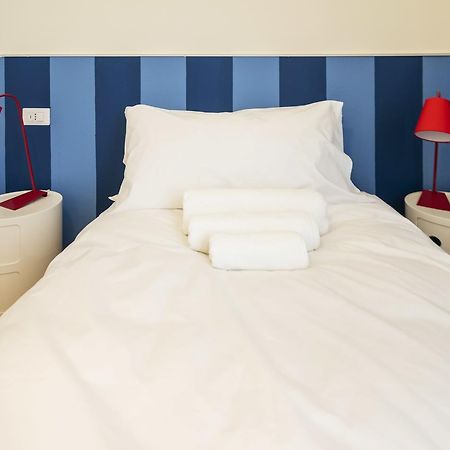 Residenza Cornaggia Apartment Milano Ngoại thất bức ảnh