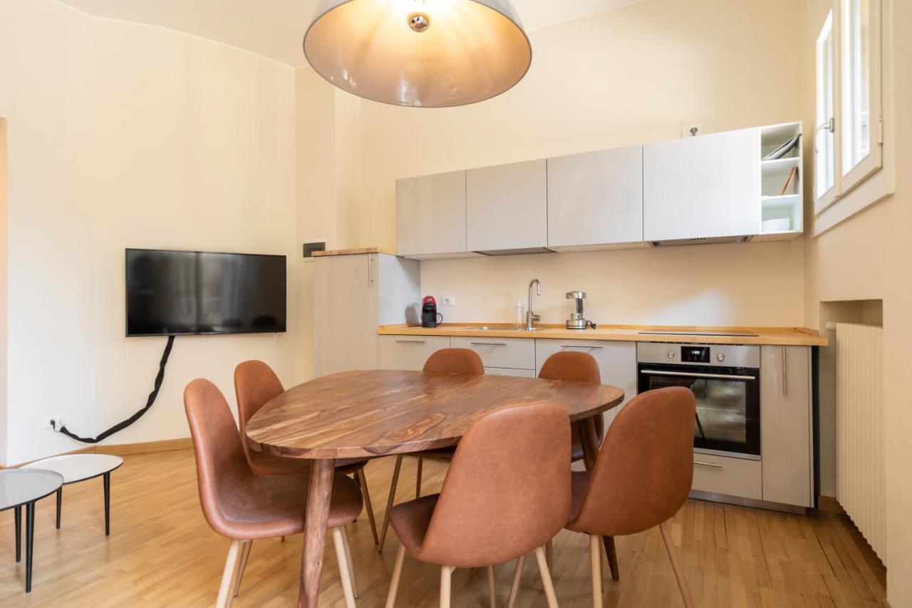 Residenza Cornaggia Apartment Milano Ngoại thất bức ảnh