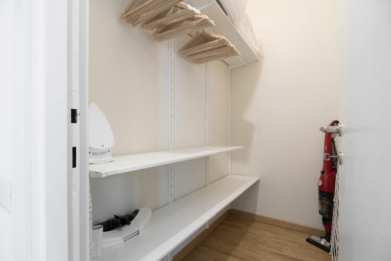 Residenza Cornaggia Apartment Milano Ngoại thất bức ảnh