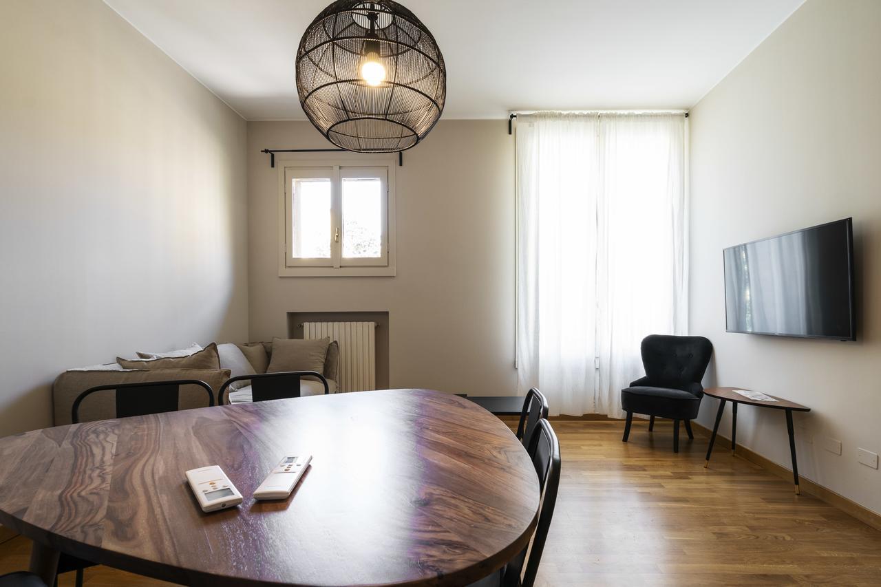 Residenza Cornaggia Apartment Milano Ngoại thất bức ảnh