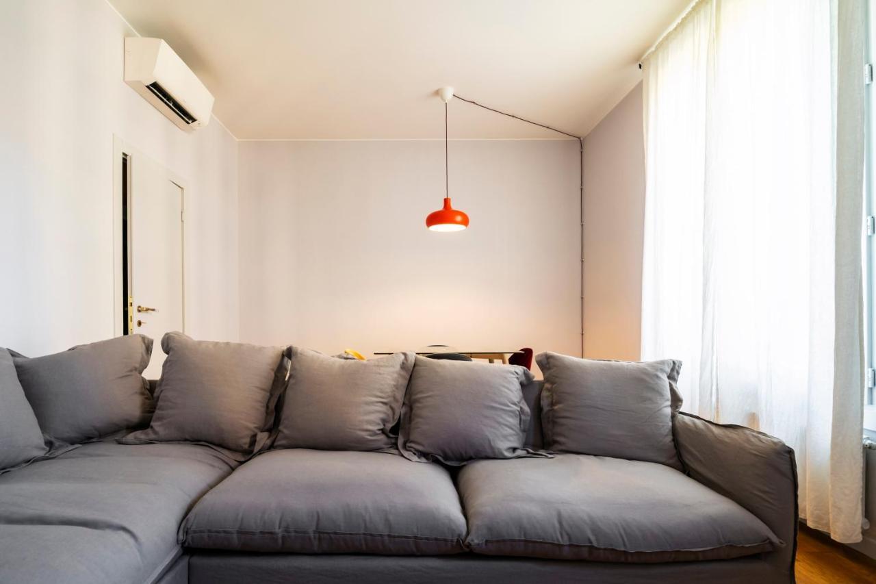 Residenza Cornaggia Apartment Milano Ngoại thất bức ảnh